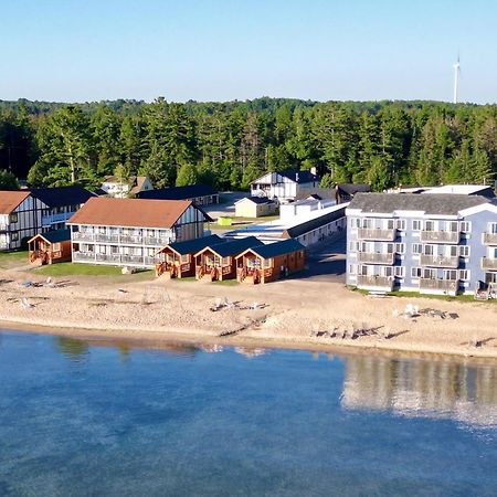 Waterfront Inn Mackinaw Stadt Exterior foto